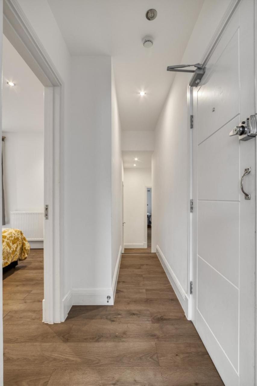 Luxurious Hidden Gem In Wandsworth Apartment Лондон Екстериор снимка