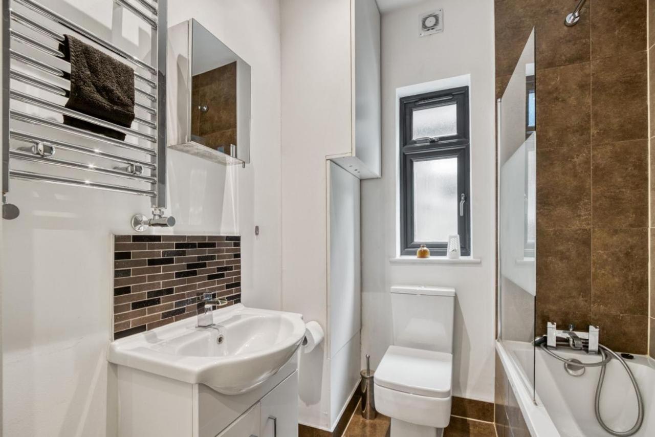 Luxurious Hidden Gem In Wandsworth Apartment Лондон Екстериор снимка