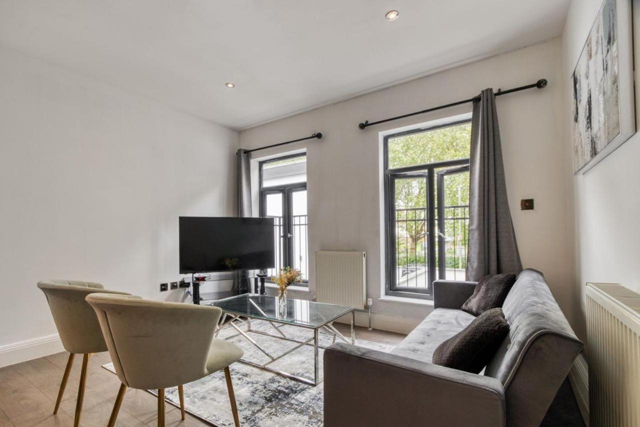 Luxurious Hidden Gem In Wandsworth Apartment Лондон Екстериор снимка