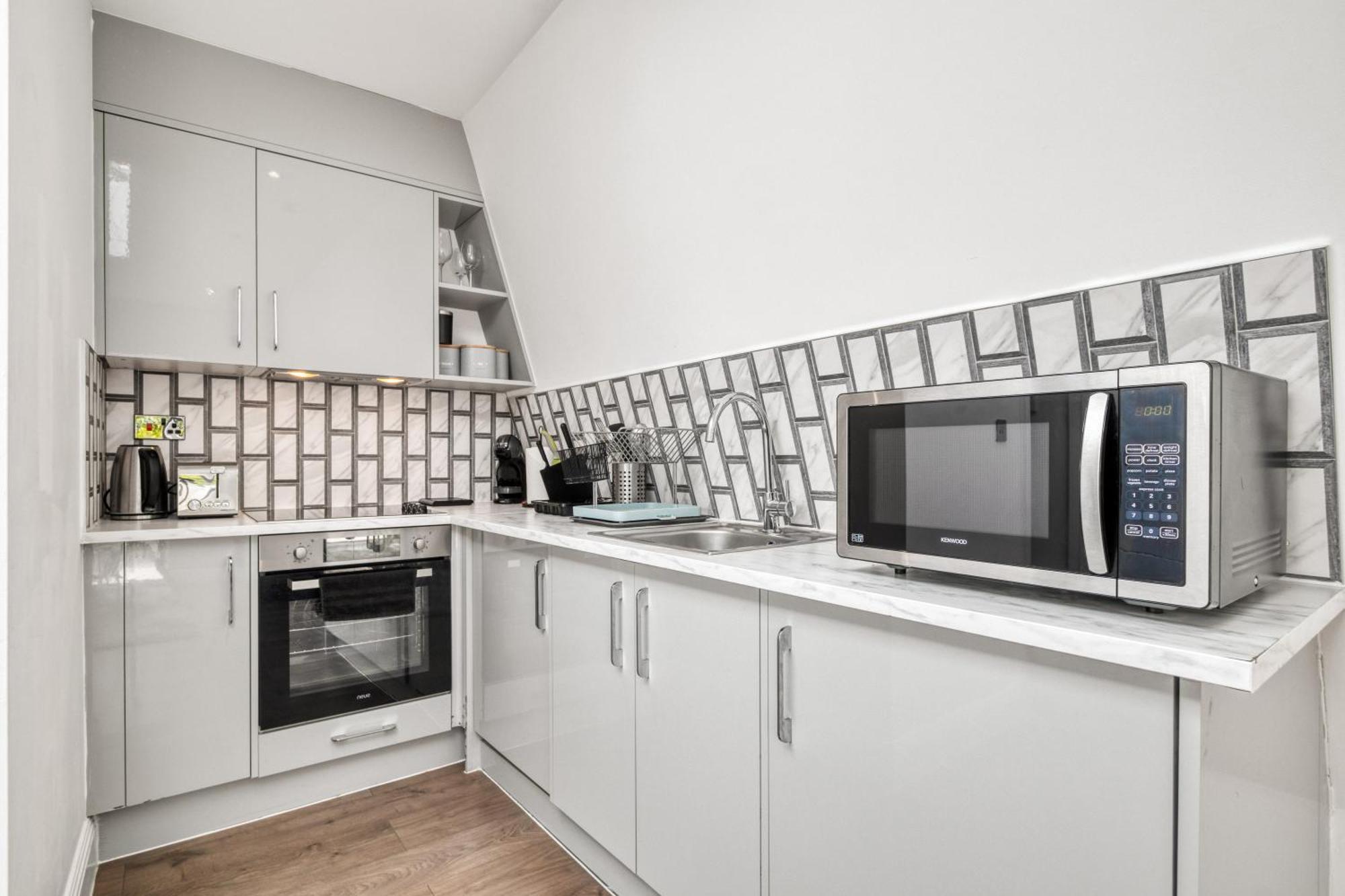 Luxurious Hidden Gem In Wandsworth Apartment Лондон Екстериор снимка